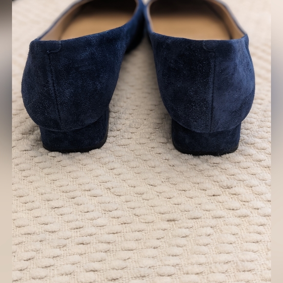 Tory Burch Gigi Logo Suede Navy Pump Sz. 8.5 - Picture 3 of 9
